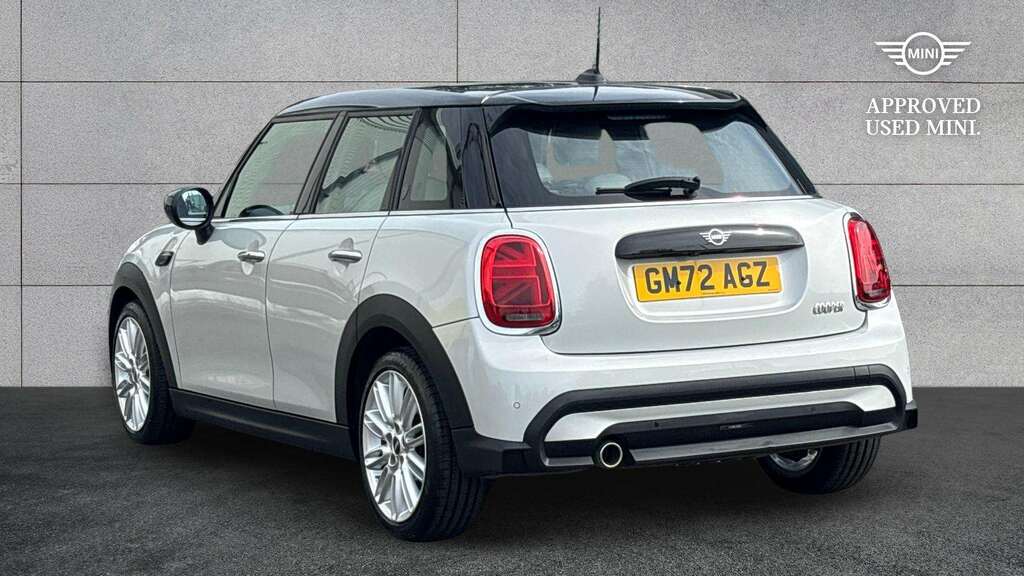 Mini Hatch 1.5 Cooper Exclusive 2022 GM72AGZ Silver #2