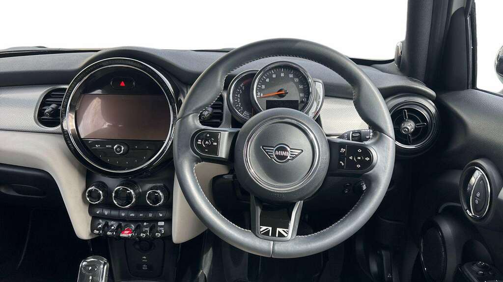 Mini Hatch 1.5 Cooper Exclusive 2022 GM72AGZ Silver #6