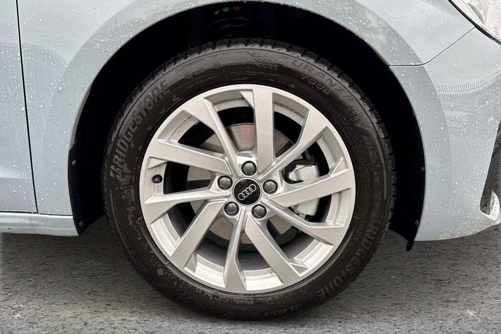 Audi A1 30 Tfsi Sport 2026 MJ26EWV Grey #5