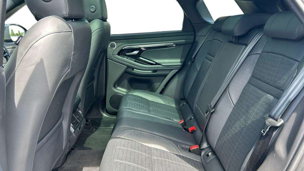 Land Rover Range Rover Evoque 2.0 D200 R-dynamic Hse 2021 Grey #4