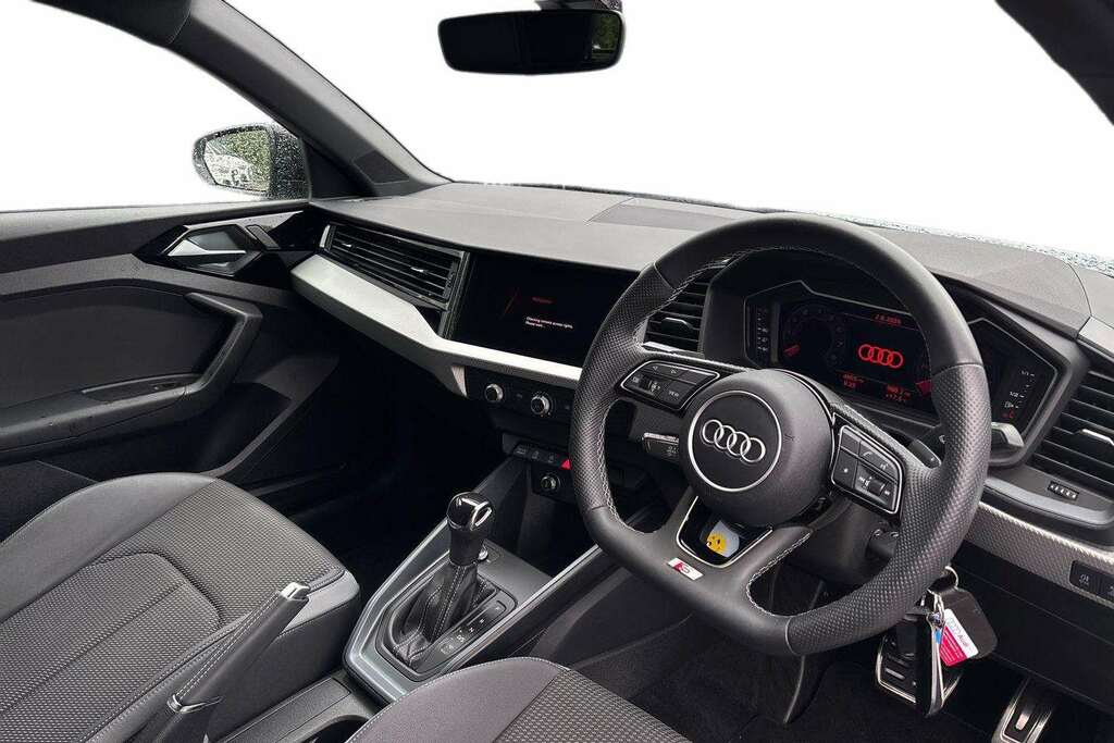 Audi A1 30 Tfsi Black Edition S Tronic 2025 LR25GAX Grey #6