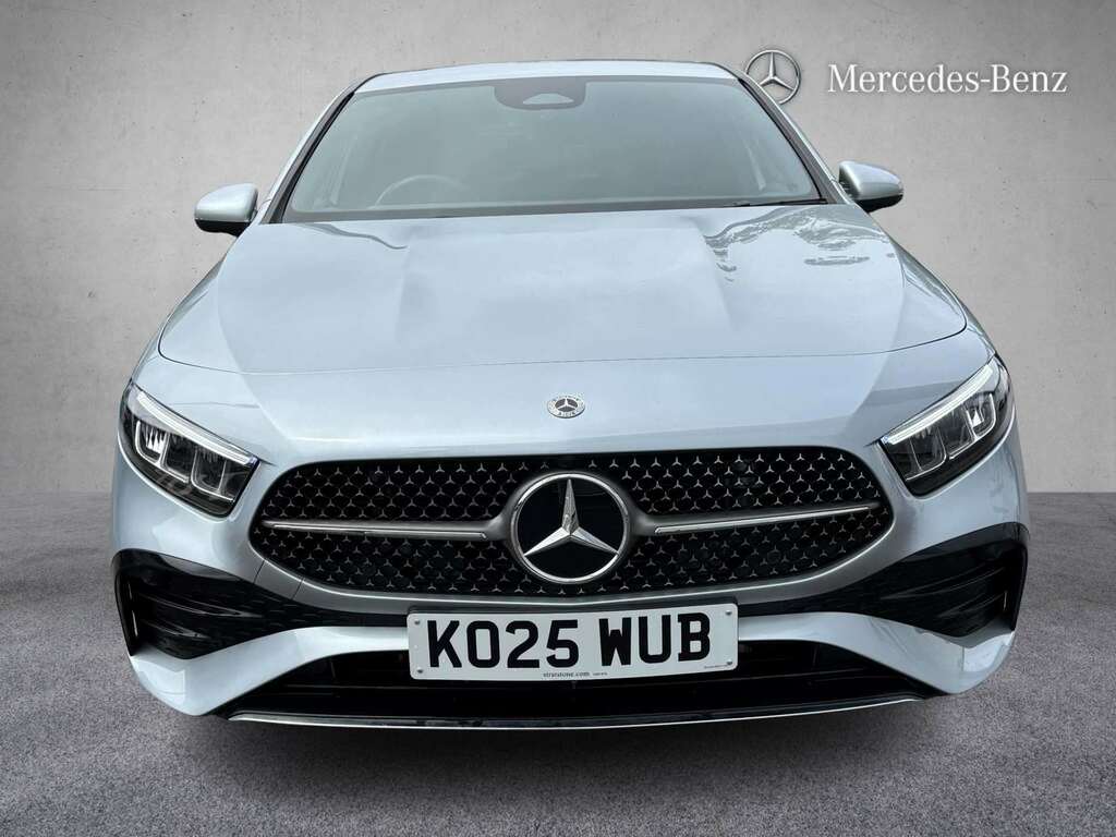Mercedes-Benz A Class A200 Amg Line Executive 2025 KO25WUB Silver #3