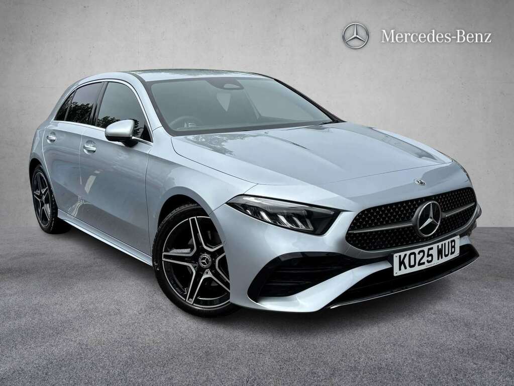 Mercedes-Benz A Class A200 Amg Line Executive 2025 Silver