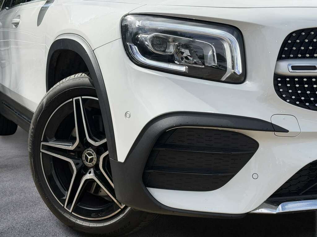 Mercedes-Benz GLB Class 220D 4Matic Amg Line Executive 8G-tronic 2023 AE23NLD White #3