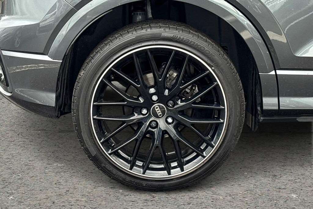 Audi Q2 35 Tfsi Black Edition 2025 MT74OKE Grey #6