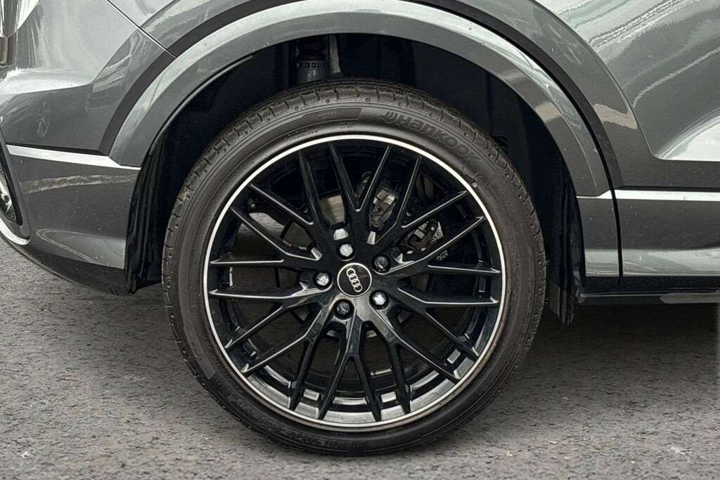 Audi Q2 35 Tfsi Black Edition 2025 MT74OKE Grey #3