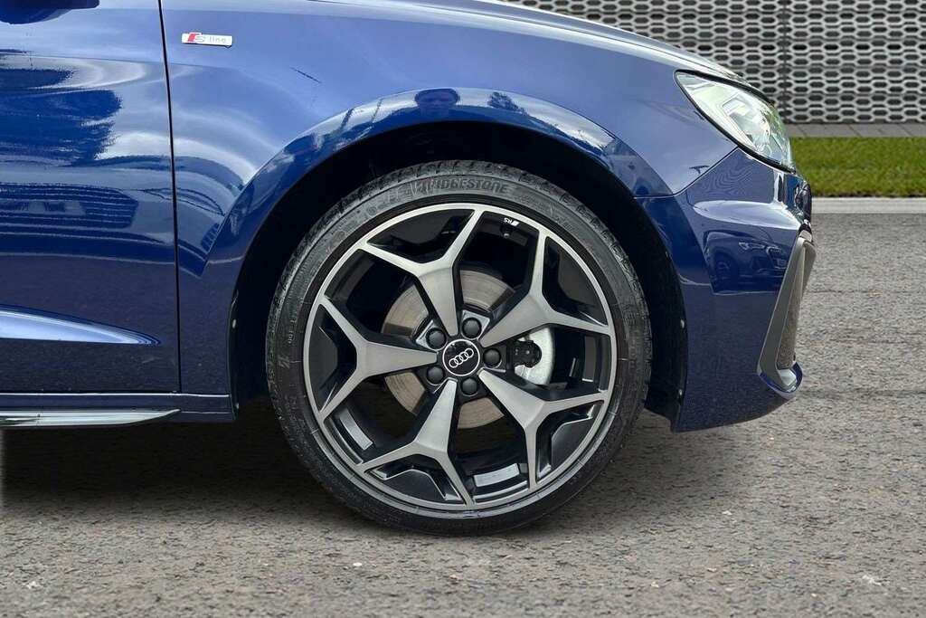 Audi A1 35 Tfsi Black Edition S Tronic 2025 FH25TFO Blue #5