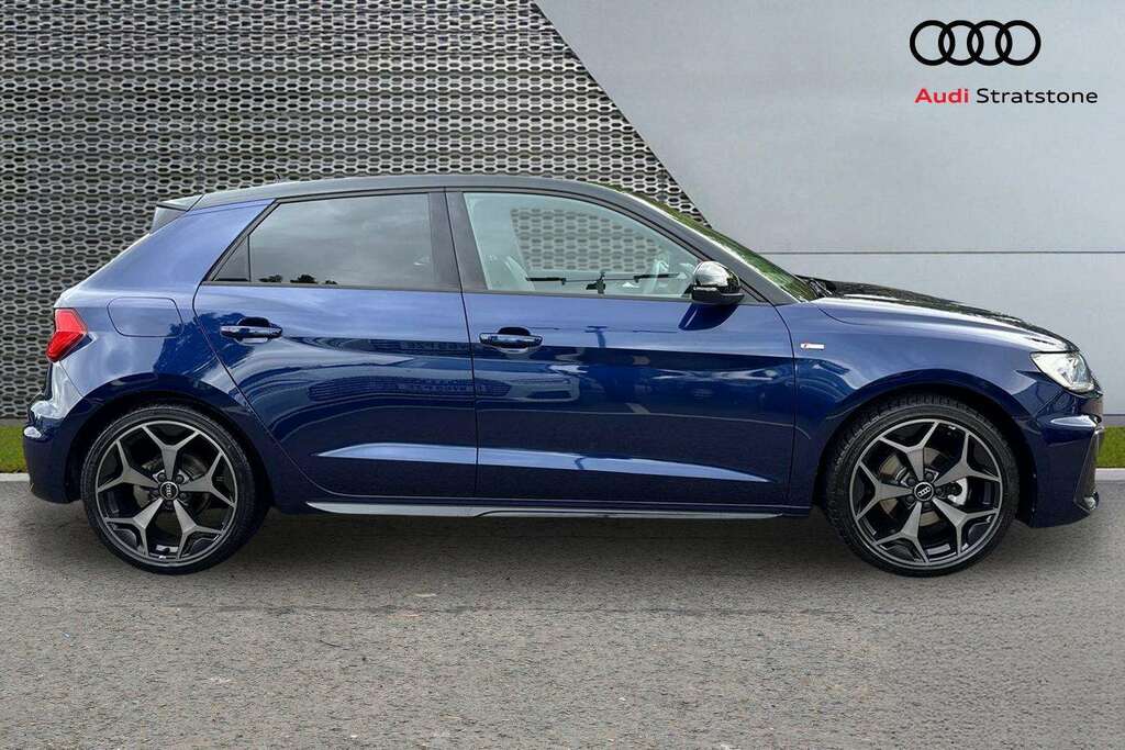 Audi A1 35 Tfsi Black Edition S Tronic 2025 FH25TFO Blue #4