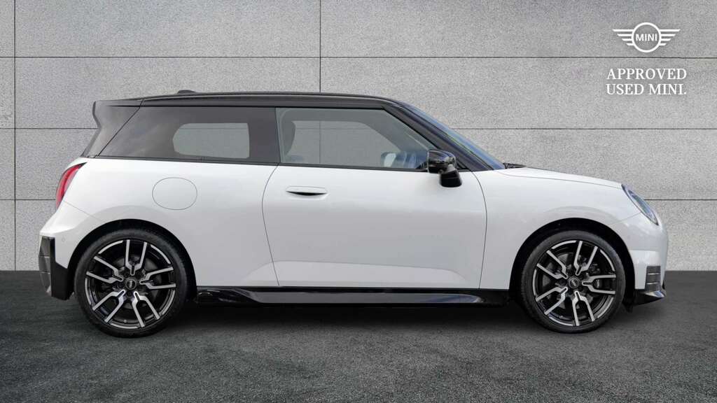 Mini Hatch 135Kw E Sport Level 3 41Kwh 2025 YY75SXE White #3