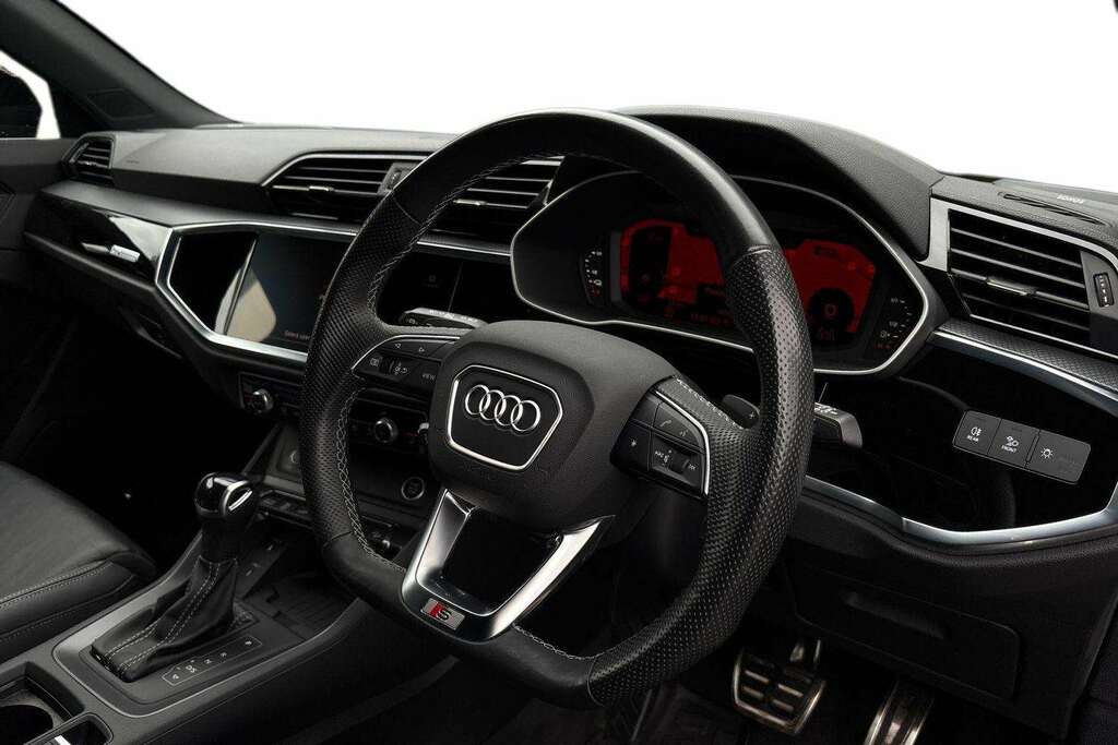 Audi Q3 45 Tfsi E Black Edition S Tronic Tech Pro 20 MK73FGX Grey #3