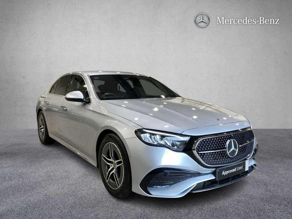 Mercedes-Benz E Class E200 Amg Line 9G-tronic 2025 Silver