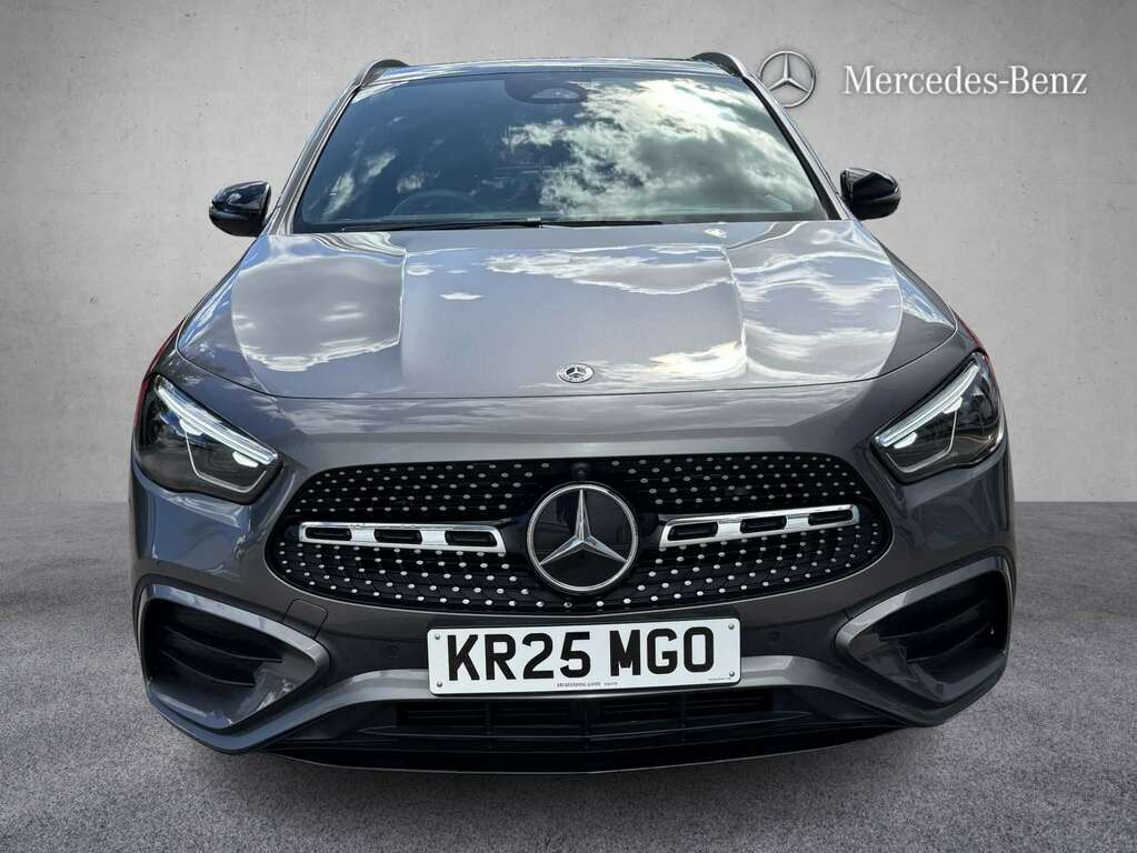 Mercedes-Benz GLA Class 220D 4Matic Amg Line Premium Plus 2025 KR25MGO Grey #2