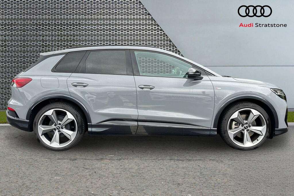 Audi Q4 E Tron 210Kw 45 82Kwh Black Edition 2025 MJ75NWD Grey #4