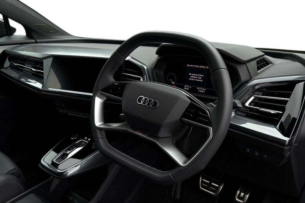 Audi Q4 E Tron 210Kw 45 82Kwh Black Edition 2025 MJ75NWD Grey #6
