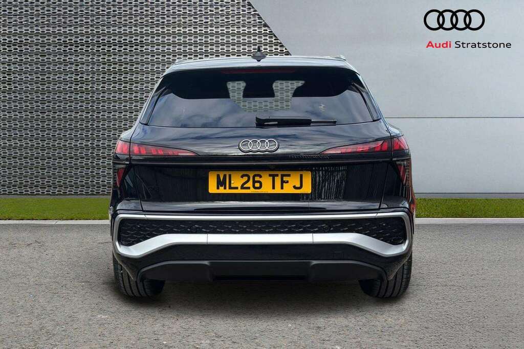 Audi Q3 1.5 Tfsi S Line S Tronic 2026 ML26TFJ Black #6