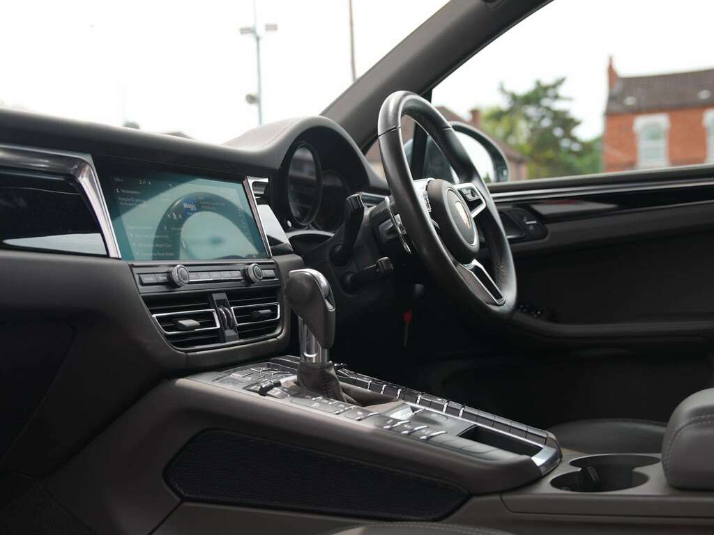 Porsche Macan S 2025 2021 Grey #5