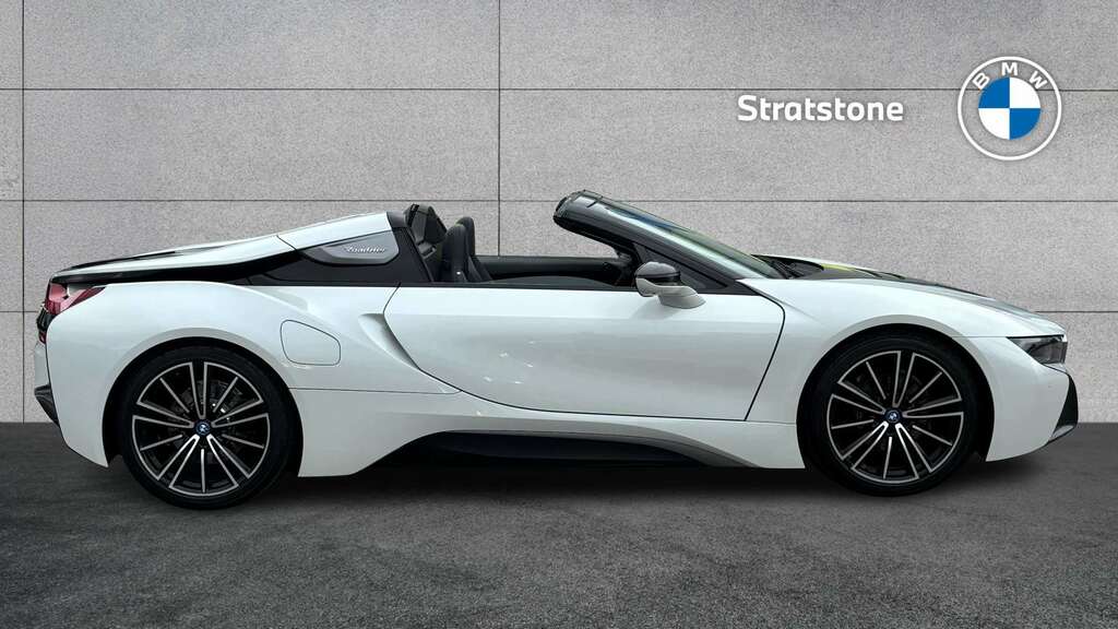 BMW i8 2dr Auto 2019 White #2