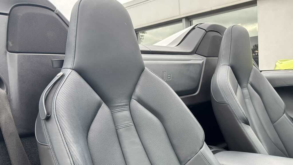 BMW i8 2dr Auto Grey #18
