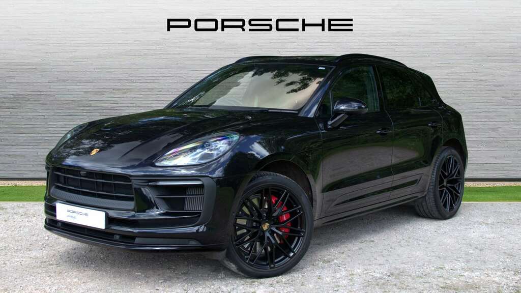 Porsche Macan Gts S-a 2022 Black #2