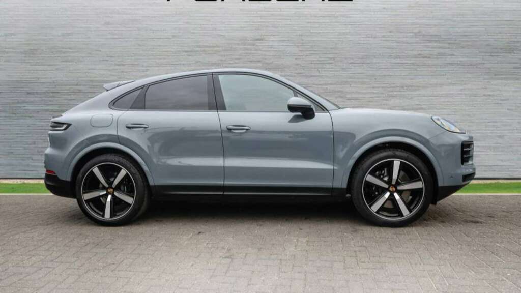Porsche Cayenne S Coup 2025 Grey