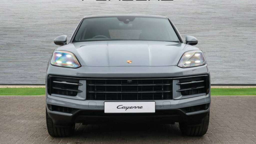 Porsche Cayenne S Coup 2025 Grey #2