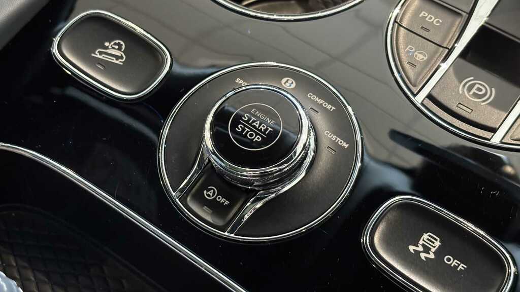 Bentley Bentayga V8 First Edition Grey #23