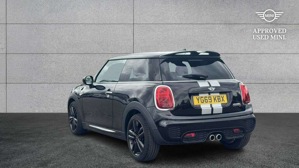 Mini Hatch 2.0 Cooper S Sport II 2019 YG69KBX Black #2