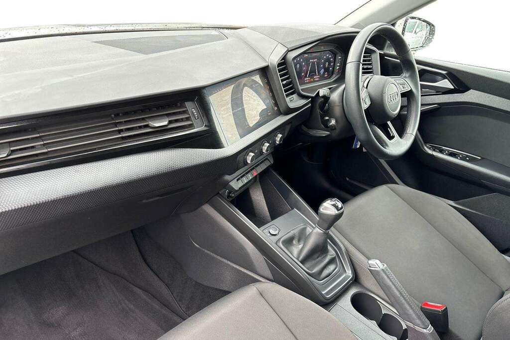 Audi A1 25 Tfsi Technik 2023 MV23ZXL White #2