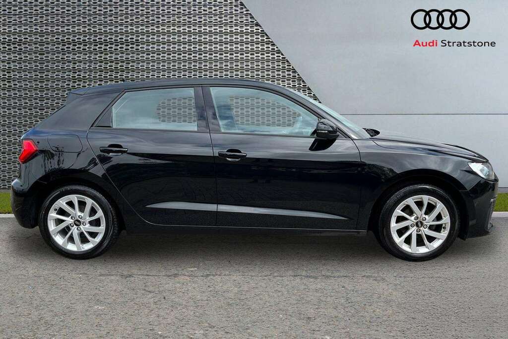 Audi A1 25 Tfsi Sport 2022 DE72BZA Black #4