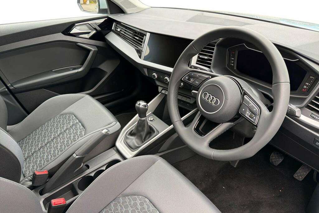 Audi A1 30 Tfsi Sport 2026 MV26JZJ Grey #6