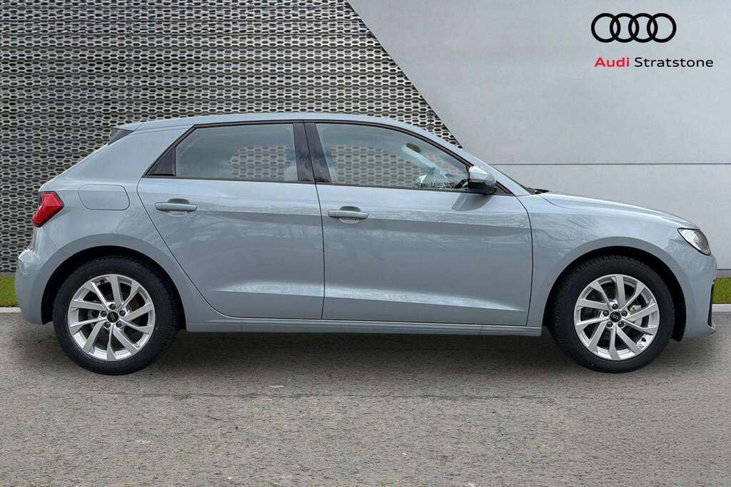 Audi A1 30 Tfsi Sport 2026 MV26JZJ Grey #4