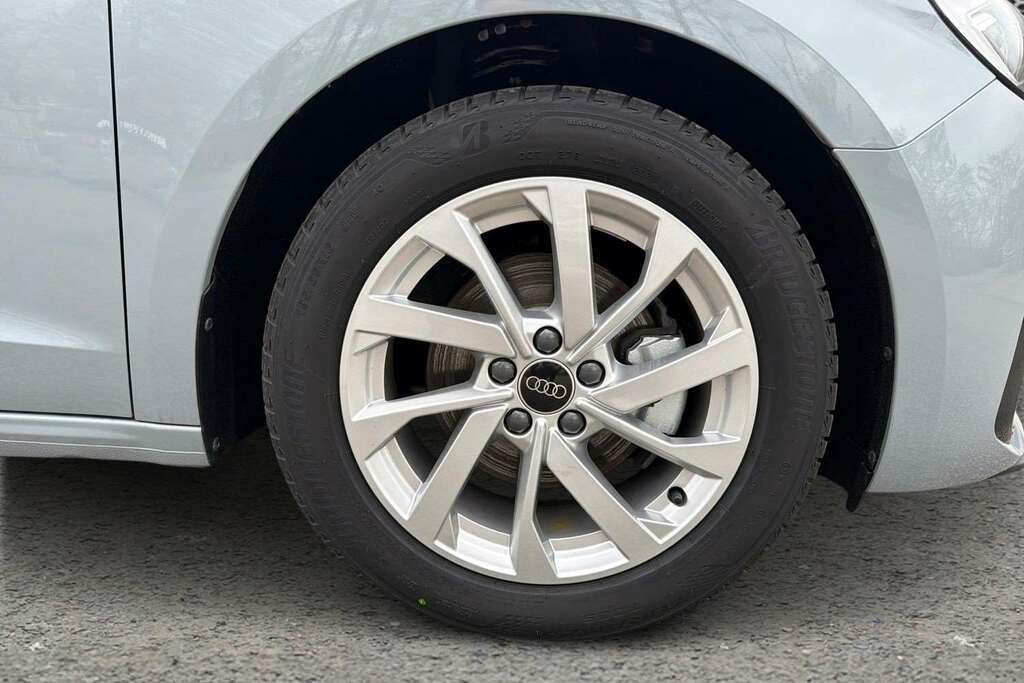Audi A1 30 Tfsi Sport 2026 MV26JZJ Grey #5