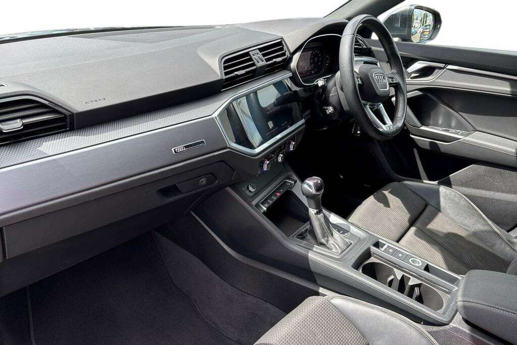 Audi Q3 35 Tdi S Line S Tronic 2022 MJ22NNT Grey #2