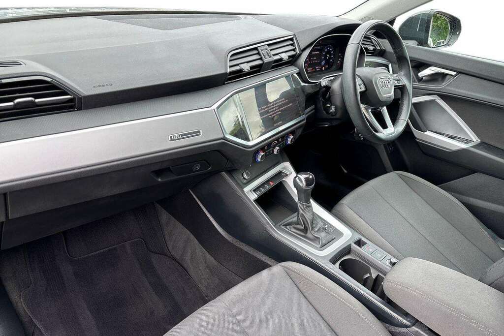 Audi Q3 35 Tfsi Technik S Tronic 2023 Grey