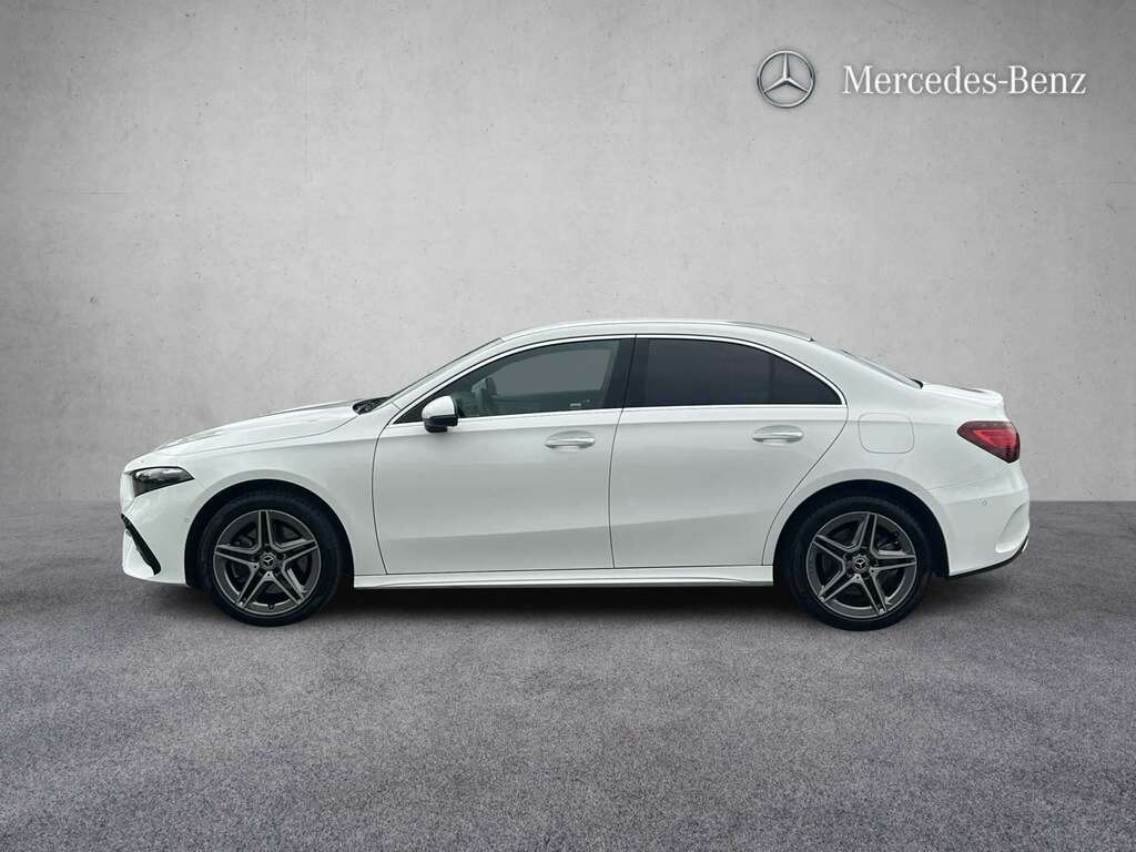 Mercedes-Benz A Class A250e Amg Line Premium 2024 KT24ZRZ White #5