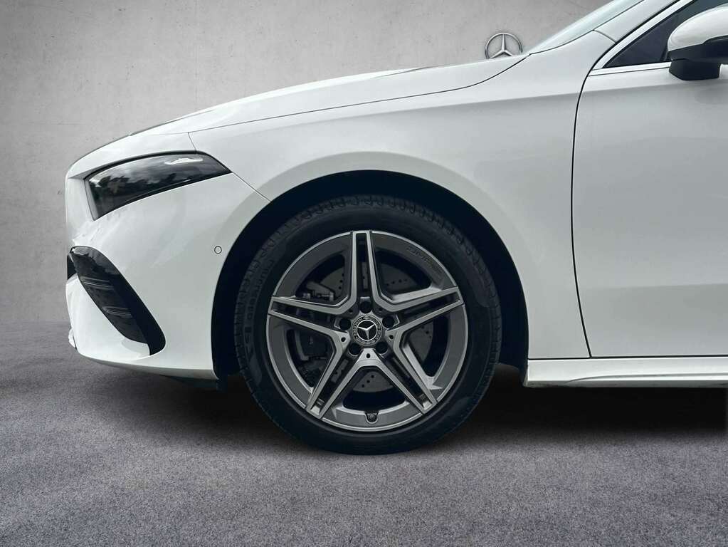 Mercedes-Benz A Class A250e Amg Line Premium 2024 KT24ZRZ White #5