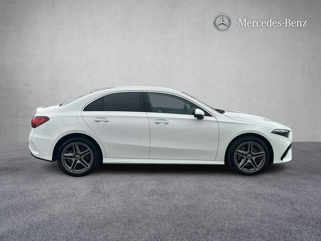Mercedes-Benz A Class A250e Amg Line Premium 2024 KT24ZRZ White #3