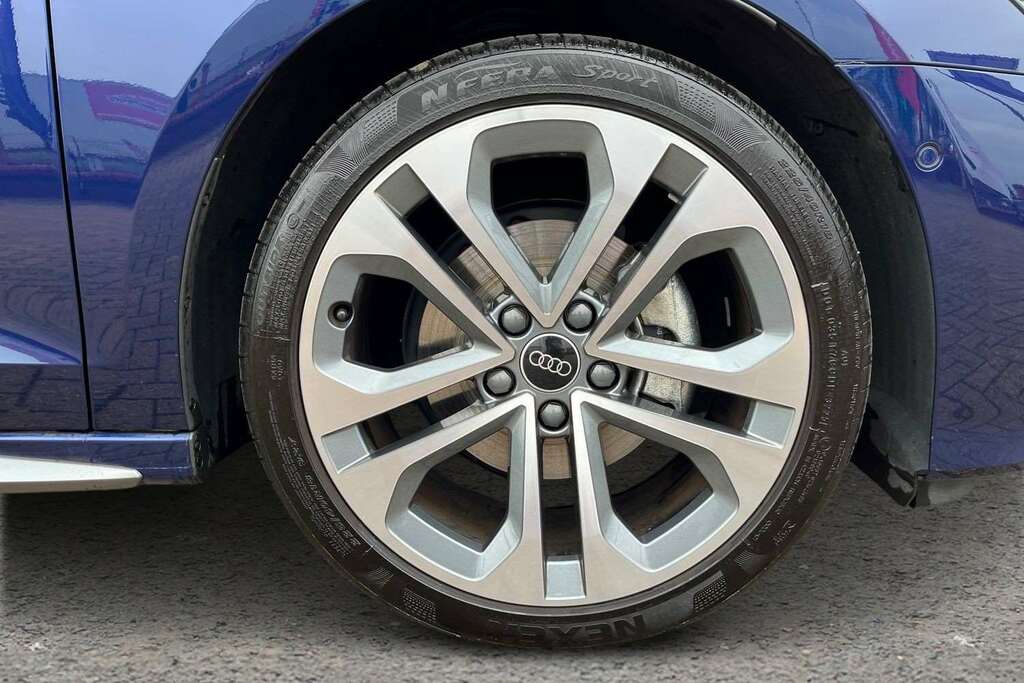 Audi A3 1.5 Tfsi 150 S Line S Tronic 2025 DA75FNG Blue #4