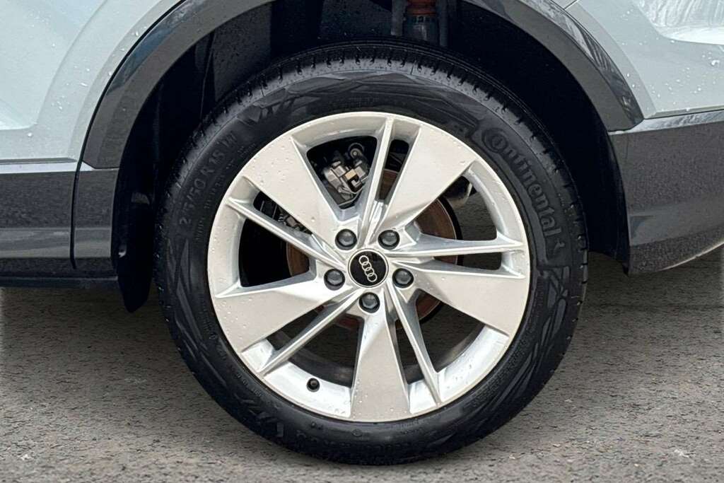 Audi Q2 35 Tfsi S Line S Tronic 2026 VK26AED Grey #5