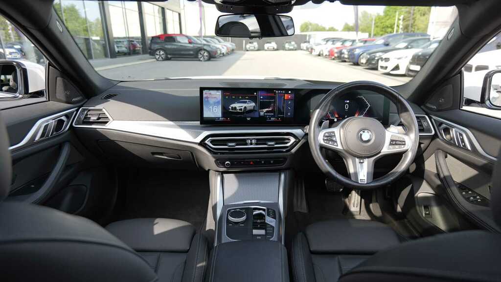 BMW 4 Series 420I M Sport Step 2023 WM23EOR White #4