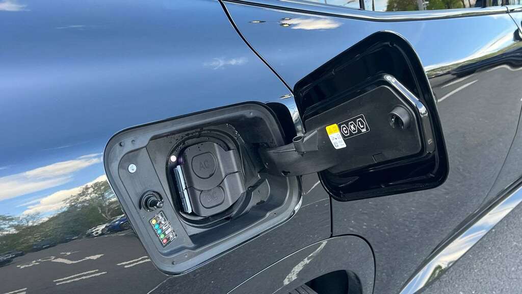BMW iX2 150Kw Edrive20 M Sport 65Kwh Tech Grey #17