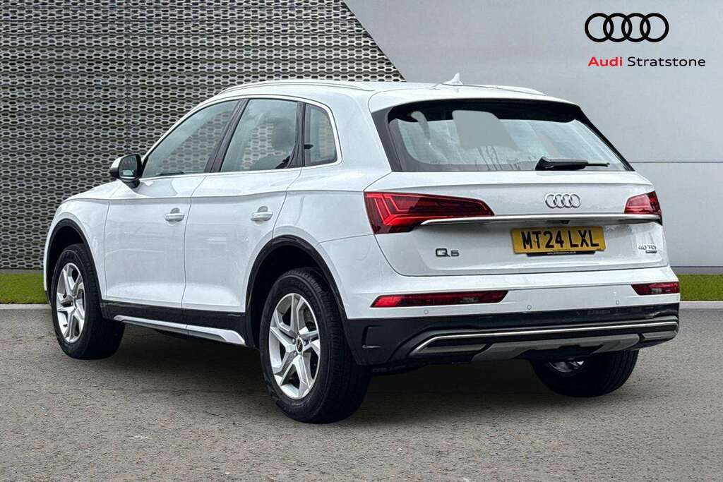 Audi Q5 40 Tdi Quattro Sport S Tronic 2024 MT24LXL White #3