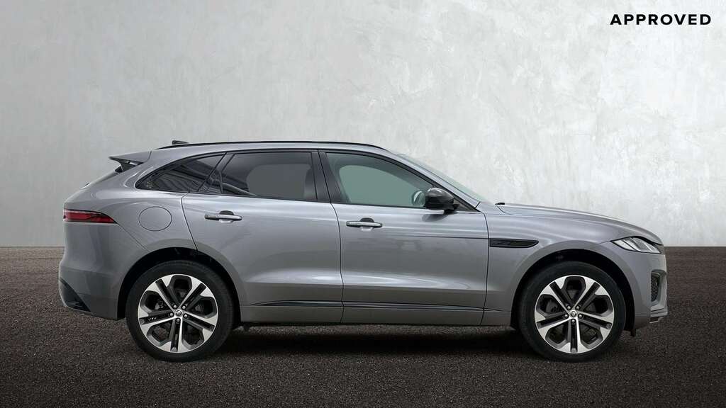 Jaguar F-Pace 2.0 D200 R-dynamic Hse Black Awd 2024 KP24EEB Grey #4