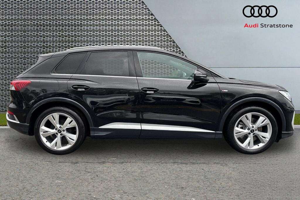 Audi Q4 E Tron 150Kw 40 63Kwh S Line Leather 2026 MM26UXE Black #3