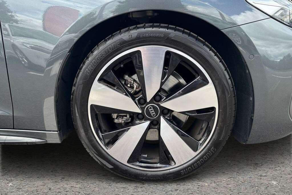 Audi A5 2.0 Tfsi 150 S Line S Tronic 2026 MV26LRN Grey #4