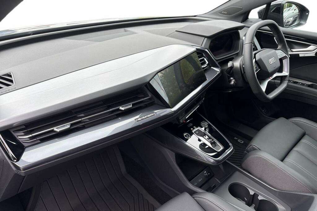 Audi Q4 E Tron 210Kw 45 82Kwh Black Edition 2026 MM26FZF Grey #2