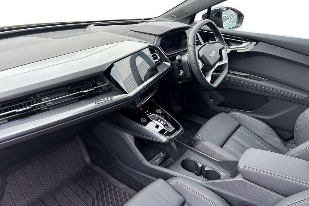 Audi Q4 E Tron 210Kw 45 82Kwh Black Edition 2026 Black