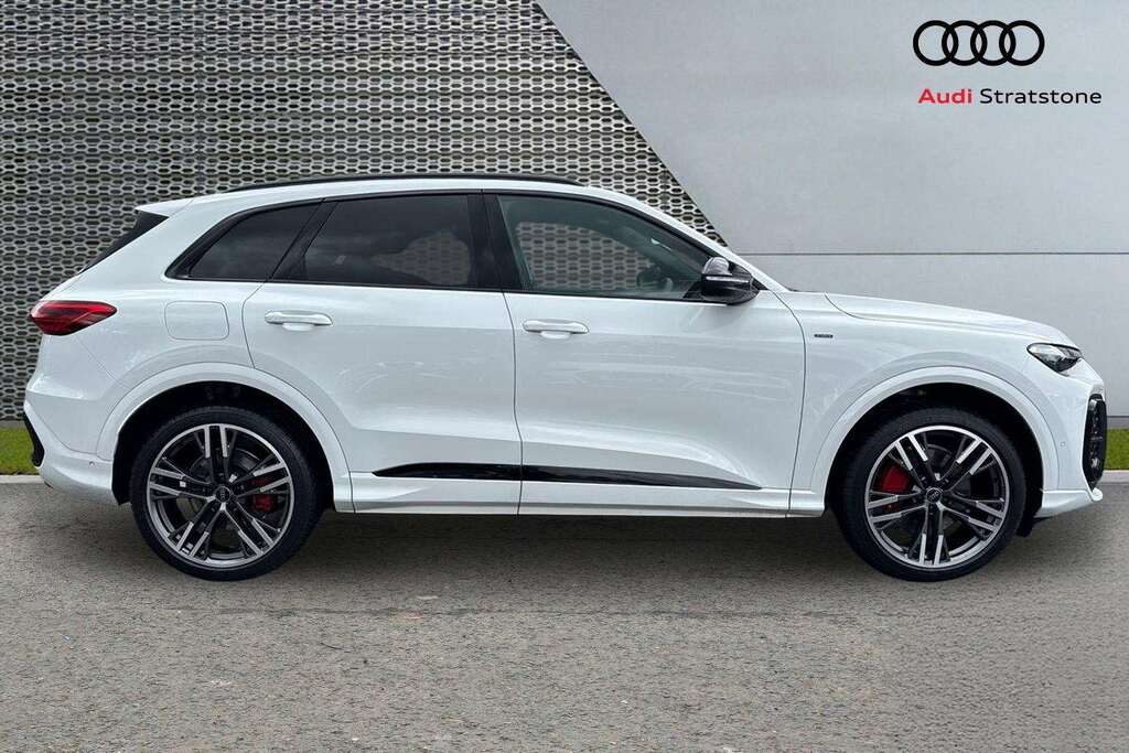 Audi Q5 2.0 Tfsi E Quattro 299 Sport S Tronic 2026 MF26ZXJ White #3