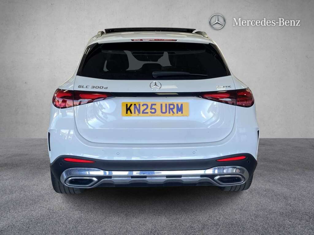 Mercedes-Benz GLC Class 300D 4Matic Amg Line Premium 9G-tronic 2025 KN25URM White #4