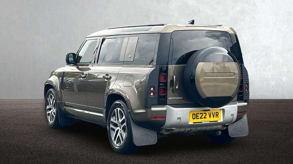 Land Rover Defender 110 2.0 P400e Xs Edition 110 2022 OE22VVR Brown #2